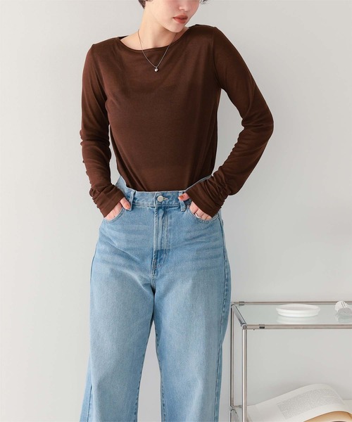 titivate(ティティベイト)の「着心地抜群シアーボートネックトップス(Tシャツ/カットソー・レディース・ネイビー/ライトグリーン/ブラウン/オフホワイト/杢グレー/ブラック・L/M/S)」の11枚目の写真