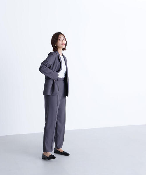 NATURAL BEAUTY BASIC(ナチュラルビューティーベーシック)の「◇パウダリーツイルセットアップシリーズ ダブルテーラードジャケット(テーラードジャケット・レディース・チャコールグレー/ダークブラウン・MEDIUM/SMALL)」の9枚目の写真