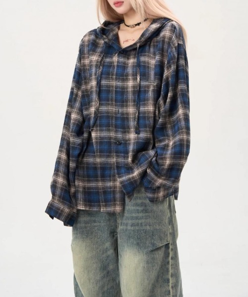 lilful(リルフル)の「フーデッドチェックビッグシルエットシャツ(シャツ/ブラウス・メンズ・ブルー・S/M)」の14枚目の写真
