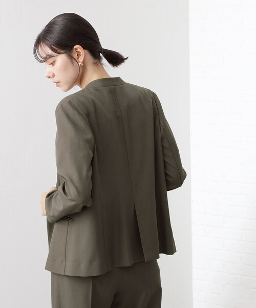 THE SHOP TK （ザ ショップ ティーケー ）の「ノーカラージャケット【セットアップ可】（ノーカラージャケット・レディース・スミクロ/ナチュラル・12/13）」の10枚目の写真