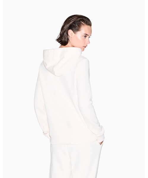 ARMANI EXCHANGE（アルマーニエクスチェンジ）の「【A|X アルマーニ エクスチェンジ】ストーンロゴ フーデッドスウェットプルオーバー（スウェット・レディース・ブラック/スカイブルー/ホワイト・MEDIUM/SMALL/X-SMALL/LARGE/X-LARGE）」の6枚目の写真