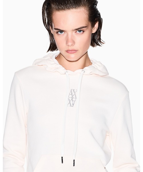 ARMANI EXCHANGE（アルマーニエクスチェンジ）の「【A|X アルマーニ エクスチェンジ】ストーンロゴ フーデッドスウェットプルオーバー（スウェット・レディース・ブラック/スカイブルー/ホワイト・MEDIUM/SMALL/X-SMALL/LARGE/X-LARGE）」の7枚目の写真