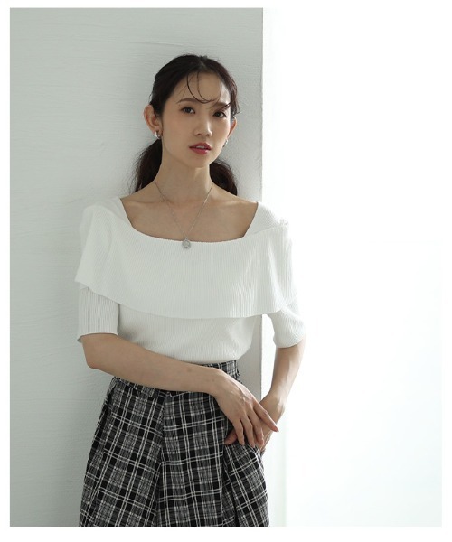 Sawa a la mode（サワアラモード）の「オフショルリブニット半袖トップス（ニット/セーター・レディース・オフホワイト/ブラック/ワインレッド・FREE）」の22枚目の写真