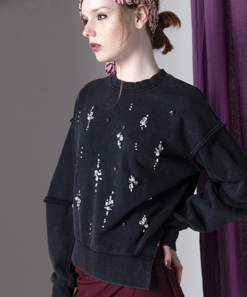 AULA AILA（アウラアイラ）の「ビジューループバックプルオーバー（Tシャツ/カットソー・レディース・ブルー/ピンク/ブラック・0）」の4枚目の写真