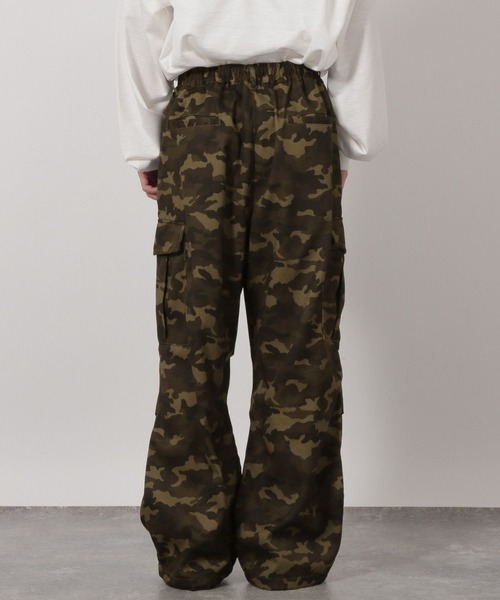 LAKOLE（ラコレ）の「迷彩カーゴパンツ / 587167（その他パンツ・メンズ・カーキ・LARGE/X-LARGE/MEDIUM）」の19枚目の写真