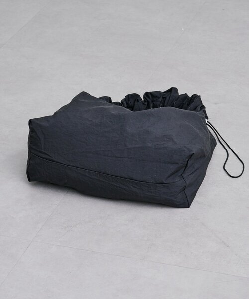 Kastane（カスタネ）の「【A4サイズ】BシャーリングナイロンBAG（ショルダーバッグ・レディース・アイボリー/ブラック/サックスブルー・FREE）」の9枚目の写真