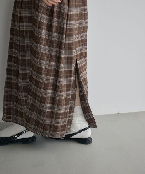 kivi（キヴィ）の「チェックコクーンSK（スカート・レディース・ブラウン系その他2/ブラック系その他2・LARGE/MEDIUM）」の15枚目の写真