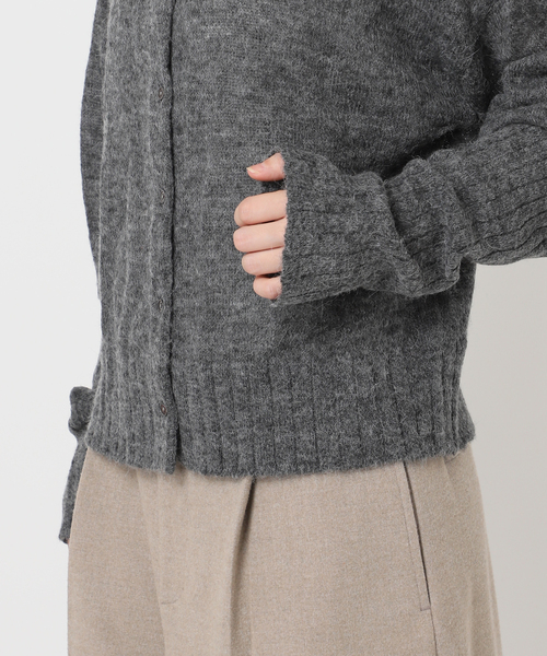 CITYSHOP（シティーショップ）の「LONG LONG SLEEVE カーディガン：ニット（ニット/セーター・レディース・グレー/レッド・FREE）」の16枚目の写真