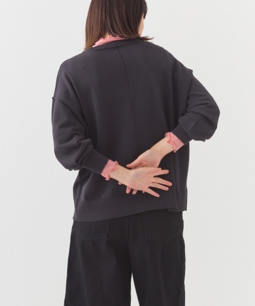 OMNES（オムネス）の「ハイゲージリンキングニットプルオーバー（ニット/セーター・レディース・レッド/ブラウン/オフホワイト/ダークグレー・FREE）」の12枚目の写真