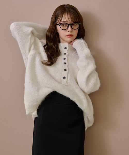 LAULEN（ローレン）の「half button shaggy high neck knit /ハーフボタンシャギーハイネックニット（Tシャツ/カットソー・レディース・チャコールグレー/アイボリー/ブラック・FREE）」の20枚目の写真