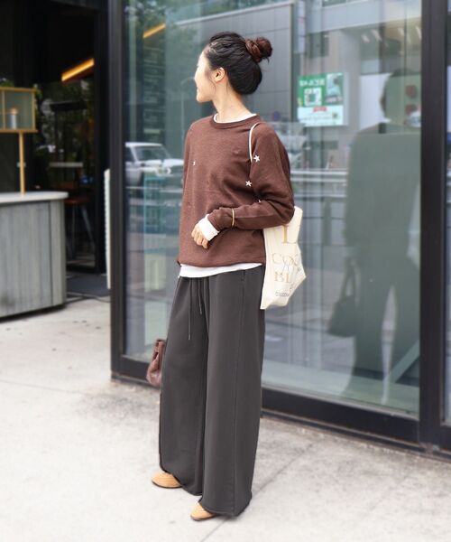 le.coeur blanc(ルクールブラン)の「《手洗い可能》イージーワイドスウェットパンツ(スウェットパンツ・レディース・ライトグレー/チャコールグレー・38)」の19枚目の写真