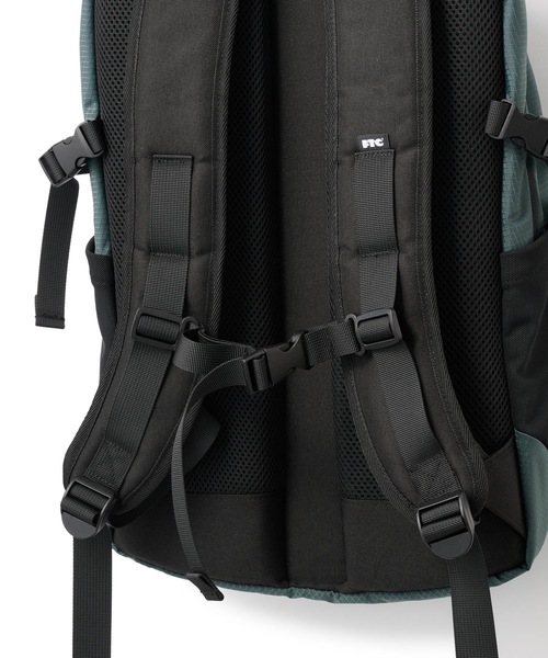 FTC（エフティーシー）の「BACKPACK（バックパック/リュック・メンズ・チャコール/オリーブ/ブラック・ONE SIZE）」の13枚目の写真