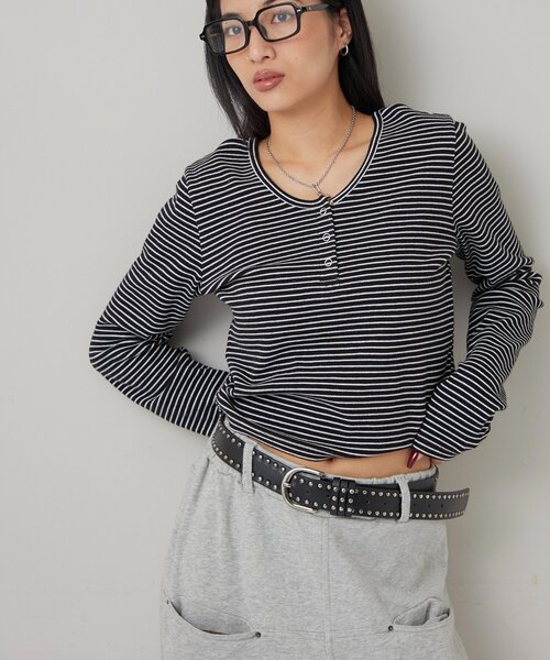 WHO'S WHO gallery（フーズフーギャラリー）の「RING SNAP TOP/リングドットL/Sトップス（Tシャツ/カットソー・レディース・ホワイト/ネイビー/グレー/ブラック/ブラウン/ブラック系その他/ホワイト系その他・FREE）」の4枚目の写真