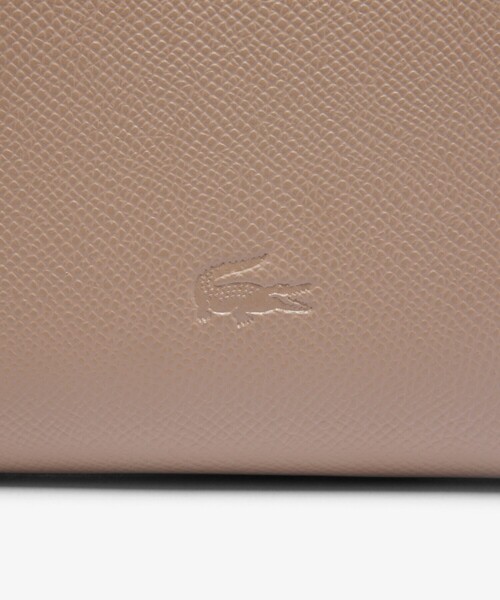 LACOSTE（ラコステ）の「シャンゼリゼ ラウンドジップレザーロングウォレット（財布・レディース・ブラック/サンドベージュ・FREE）」の9枚目の写真