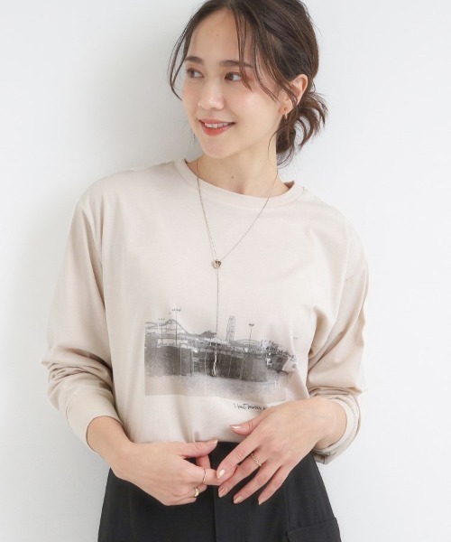SHOO・LA・RUE（シューラルー）の「【S-LL/選べる7柄】グラフィックアソート ベーシックロンT【CIRCRIC】（Tシャツ/カットソー・レディース・ホワイト系5/ピンク系/ベージュ系その他4/ダークブラウン系5/ブラック系/ホワイト系7/オレンジ系その他5/グレー系その他3/チャコール/ホワイト系2/ホワイト系1/イエロー系その他7/ブルー系その他7/ベージュ系その他5・03/04/02/01）」の9枚目の写真