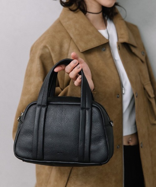 Beau're(ヴュレ)の「【BEAURE/ビュレ】Soft Leather ボストン(ボストンバッグ・レディース・ブラウン/アイボリー/ブラック・FREE)」の5枚目の写真