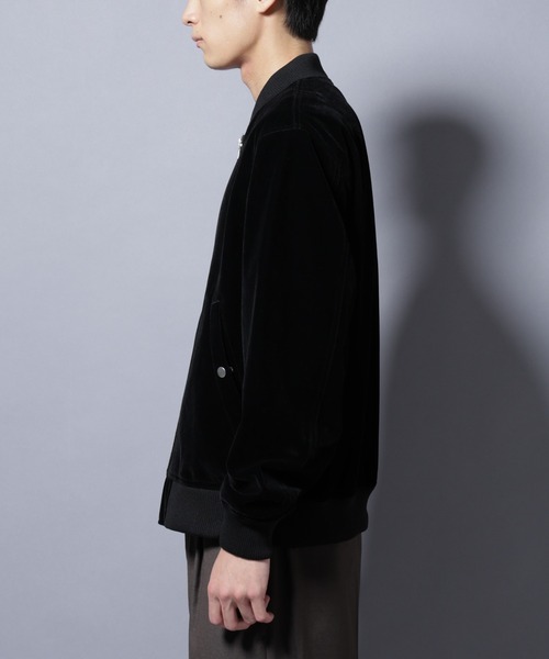 NANO universe（ナノユニバース）の「ベロア MA-1（MA-1・メンズ・ブラック/ブラウン・L/M）」の14枚目の写真