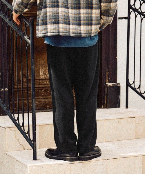 niko and...（ニコアンド）の「TRテーパードイージーパンツ（その他パンツ・メンズ・ブラック/グレー/ブラウン・MEDIUM/LARGE）」の14枚目の写真