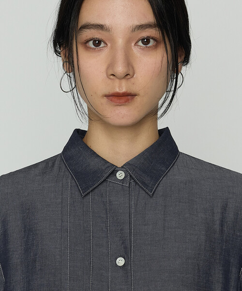 Gabardine K.T（ギャバジンケーティー）の「オトナシャンブレー 切替アシメワンピース（ワンピース・レディース・ブルー・7号/9号）」の5枚目の写真