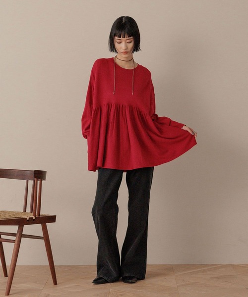 LOWRYS FARM（ローリーズファーム）の「ペプラムニットチュニックＬＳ　596325（ニット/セーター・レディース・ブラック/レッド/ブラウン・FREE）」の6枚目の写真