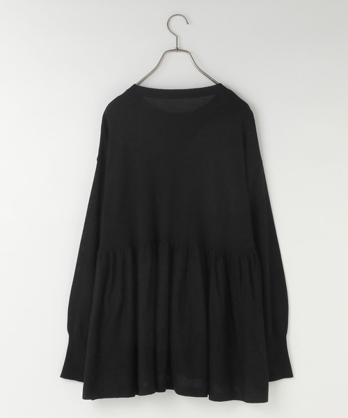 LOWRYS FARM（ローリーズファーム）の「ペプラムニットチュニックＬＳ　596325（ニット/セーター・レディース・ブラック/レッド/ブラウン・FREE）」の9枚目の写真