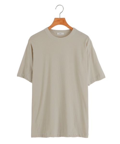 ATON（エイトン）の「ATON / エイトン：【レディース】FRESCA SINGLE JERSEY STANDARD T-SHIRT：KKAGGM0401[DEA]（Tシャツ/カットソー・レディース・ベージュ/ホワイト・01）」の2枚目の写真