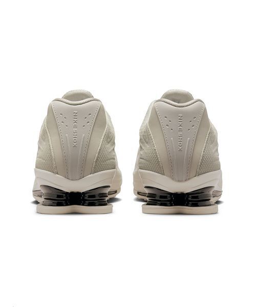 NIKE（ナイキ）の「【NIKE meets emmi】SHOX Z（スニーカー・レディース・アイボリー・25.5/25/24.5/24/23.5/23）」の6枚目の写真
