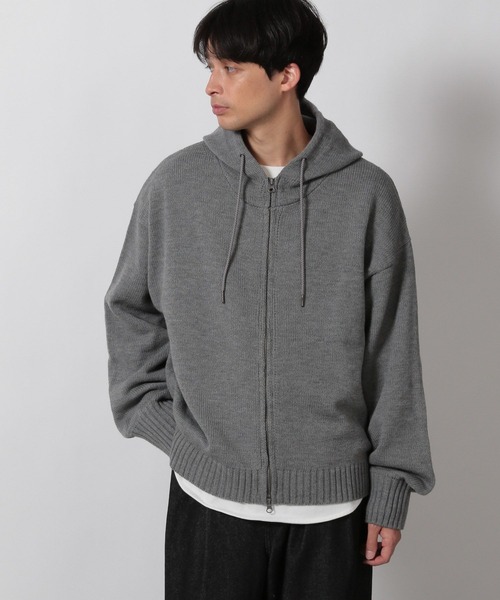 LAKOLE（ラコレ）の「ニットZIPパーカー / 612733（ニット/セーター・メンズ・レッド/グレー/ブラック・MEDIUM/LARGE）」の9枚目の写真