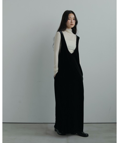 anuke（アンヌーク）の「Soft Rib Turtle（ニット/セーター・レディース・アイボリー/ブラック/チャコールグレー/ブラウン・FREE）」の16枚目の写真