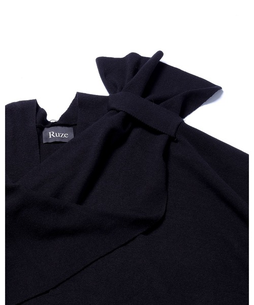 Ruze(ルゼ)の「Drape knit poncho / ドレープ ニット ポンチョ(その他トップス・メンズ・ブラック・FREE)」の13枚目の写真