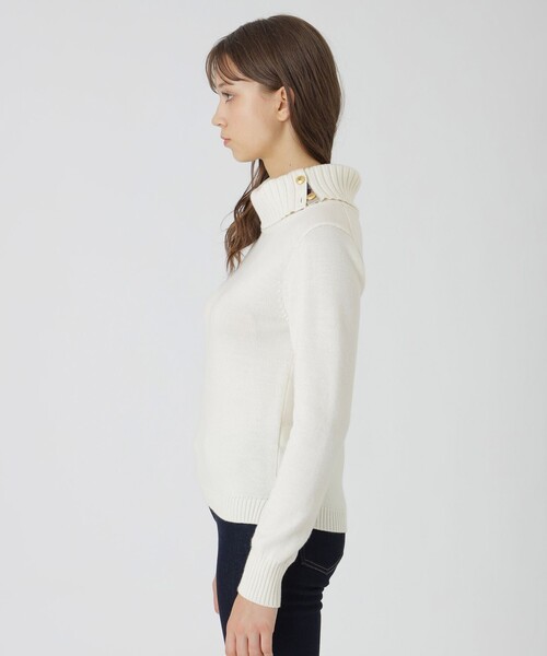 BLUE LABEL CRESTBRIDGE(ブルーレーベルクレストブリッジ)の「【ウォッシャブル】ウォッシャブルウールオフタートルニット(ニット/セーター・レディース・オフホワイト/ブラック・38)」の4枚目の写真