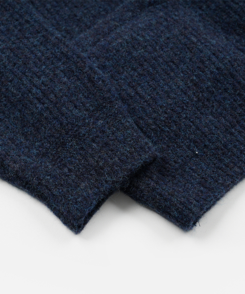 FRIZMWORKS(フリズムワークス)の「BRUSHED WOOL ROUND CARDIGAN _ INDIGO(カーディガン/ボレロ・メンズ・その他・X-LARGE/SMALL/MEDIUM/LARGE)」の6枚目の写真