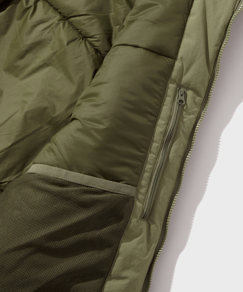 OUTSTANDING(アウトスタンディング)の「PRIMALOFT LEVEL 7 PCU VEST_SAGE GREEN(ベスト・メンズ・その他・SMALL/MEDIUM/LARGE)」の9枚目の写真
