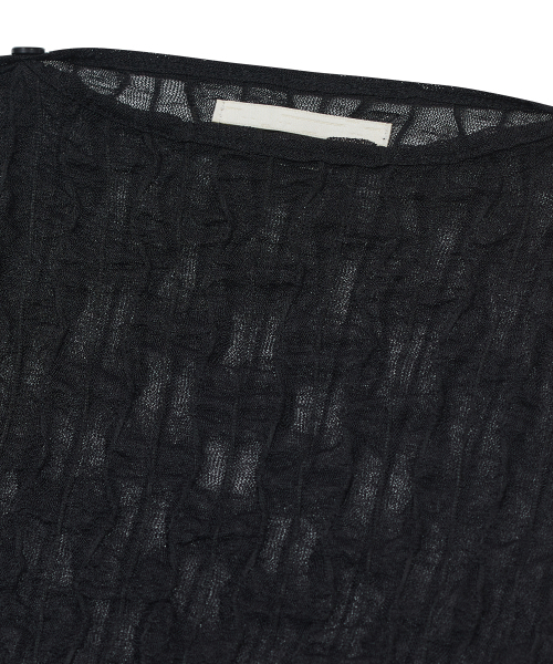 TYPESERVICE（タイプサービス）の「Side Shirring Button Top [Black]（Tシャツ/カットソー・レディース・その他・FREE）」の3枚目の写真
