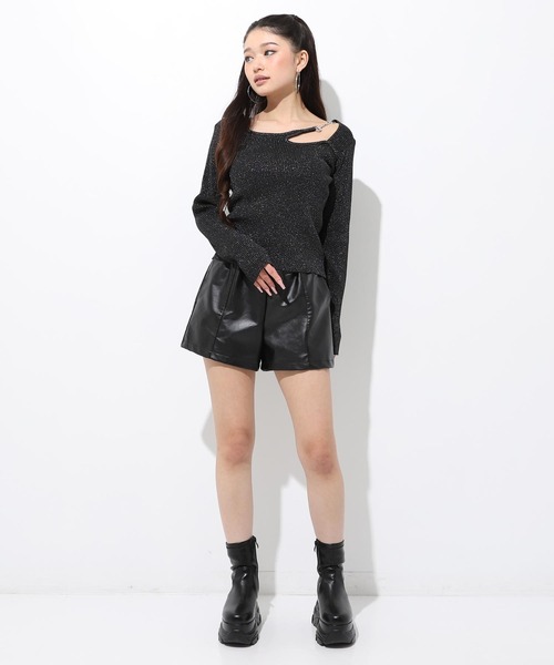 ANAP(アナップ)の「オープンデザイン メタル付きラメニット(ニット/セーター・レディース・ブラック/アイボリー/ネイビー・F)」の17枚目の写真