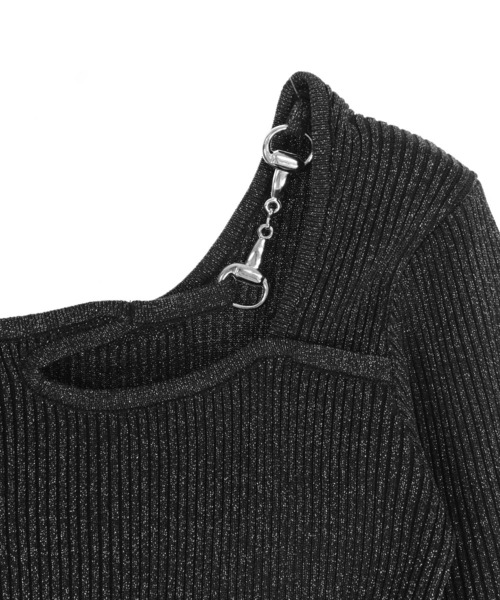 ANAP(アナップ)の「オープンデザイン メタル付きラメニット(ニット/セーター・レディース・ブラック/アイボリー/ネイビー・F)」の21枚目の写真