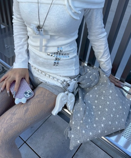 Never mind the XU / Chikashitsu+（ネバーマインド ザ エックスユー / チカシツプラス）の「【nmtc+】dot angel wing knapsack / 【エムティーシープラス】ドットエンジェルウィングナップサック（バックパック/リュック・レディース・ブラック/グレー/ホワイト・ONE SIZE）」の10枚目の写真