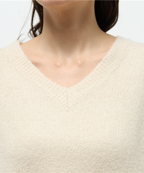 Heather（ヘザー）の「ブークレボーイフレンドニット　705649（ニット/セーター・レディース・チャコールグレー/アイボリー/グレー系その他/ライトピンク・FREE）」の7枚目の写真