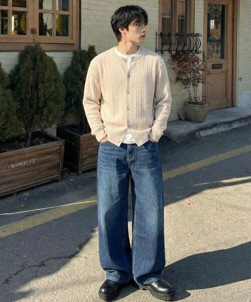 VERYVAIN（ベリベーン）の「HALF BANDING WIDE DENIM (WASHED BLACK)（デニムパンツ・メンズ・その他・LARGE/MEDIUM/SMALL）」の2枚目の写真