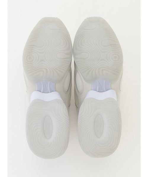 emmi(エミ)の「【NIKE】W AIR MAX MUSE(スニーカー・レディース・ホワイト・23.5/23/24/24.5/25.5/25)」の6枚目の写真