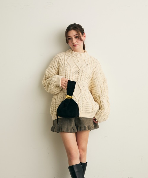 Lunea（ルネア）の「サイドジップスウェードミニバッグ（ハンドバッグ・レディース・ブラック/ベージュ/ボルドー・FREE）」の8枚目の写真