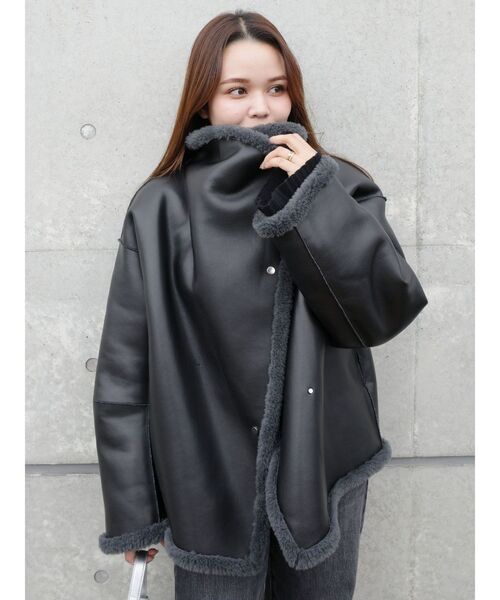 ラグナムーン　フェイクムートンスタンドカラーコート LAGUNAMOON（ラグナムーン）の「フェイクムートンスタンドカラーコート