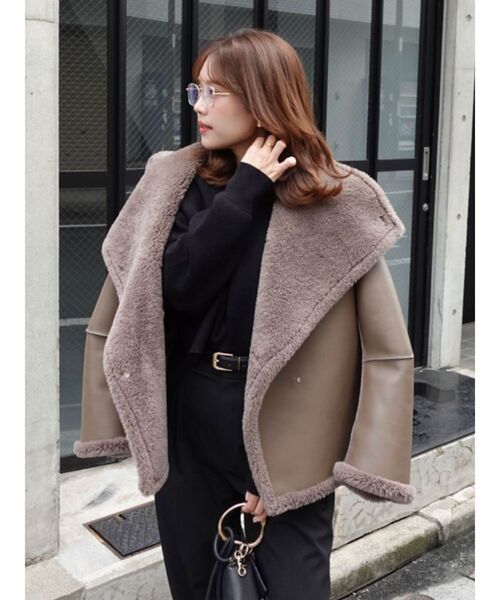 LAGUNAMOON（ラグナムーン）の「フェイクムートンスタンドカラーコート