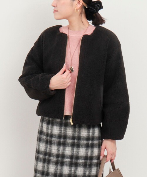 MICO COULIER（ミコクリエ）の「タフタ×ボアリバーシブルブルゾン（ブルゾン・レディース・オリーブ/ブラック/ベージュ・38）」の9枚目の写真