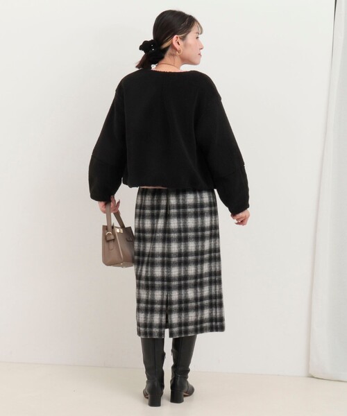 MICO COULIER（ミコクリエ）の「タフタ×ボアリバーシブルブルゾン（ブルゾン・レディース・オリーブ/ブラック/ベージュ・38）」の13枚目の写真