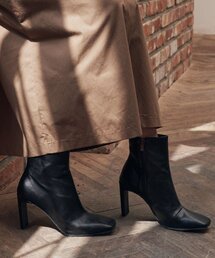 ADAUL（アダウル）の「スクエアラインアンクルブーツヒール - ブラック（ブーツ）」