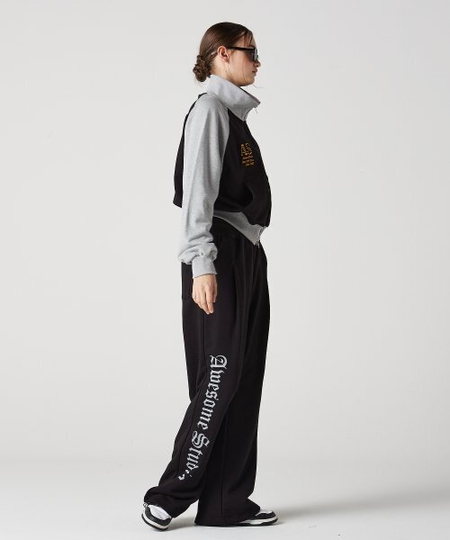 AWESOME STUDIO(オーサムスタジオ)の「ハイネック配色クロップジップアップブラック(ナイロンジャケット・レディース・その他・FREE)」の6枚目の写真