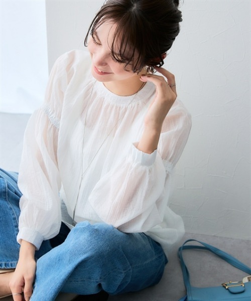7days Life Styling(セブンデイズライフスタイリング)の「シアーストライプボリューム袖ブラウス(シャツ/ブラウス・レディース・オフホワイト/ブラック・S/3L/LL/L/M)」の12枚目の写真