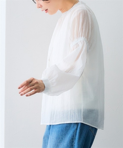 7days Life Styling(セブンデイズライフスタイリング)の「シアーストライプボリューム袖ブラウス(シャツ/ブラウス・レディース・オフホワイト/ブラック・S/3L/LL/L/M)」の15枚目の写真