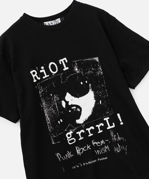VASTIC(バスティック)の「リオットTシャツ_ブラック(Tシャツ/カットソー・メンズ・その他・MEDIUM/LARGE/X-LARGE)」の4枚目の写真